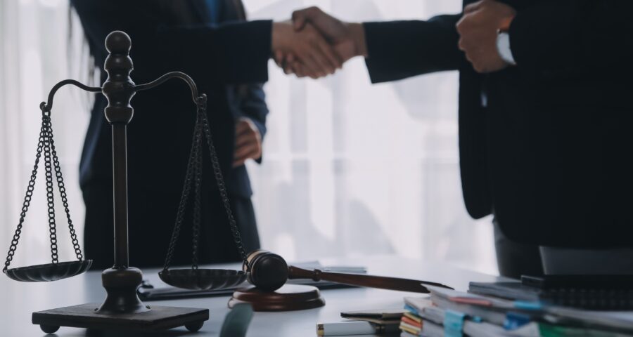 How to Choose a Personal Injury Lawyer