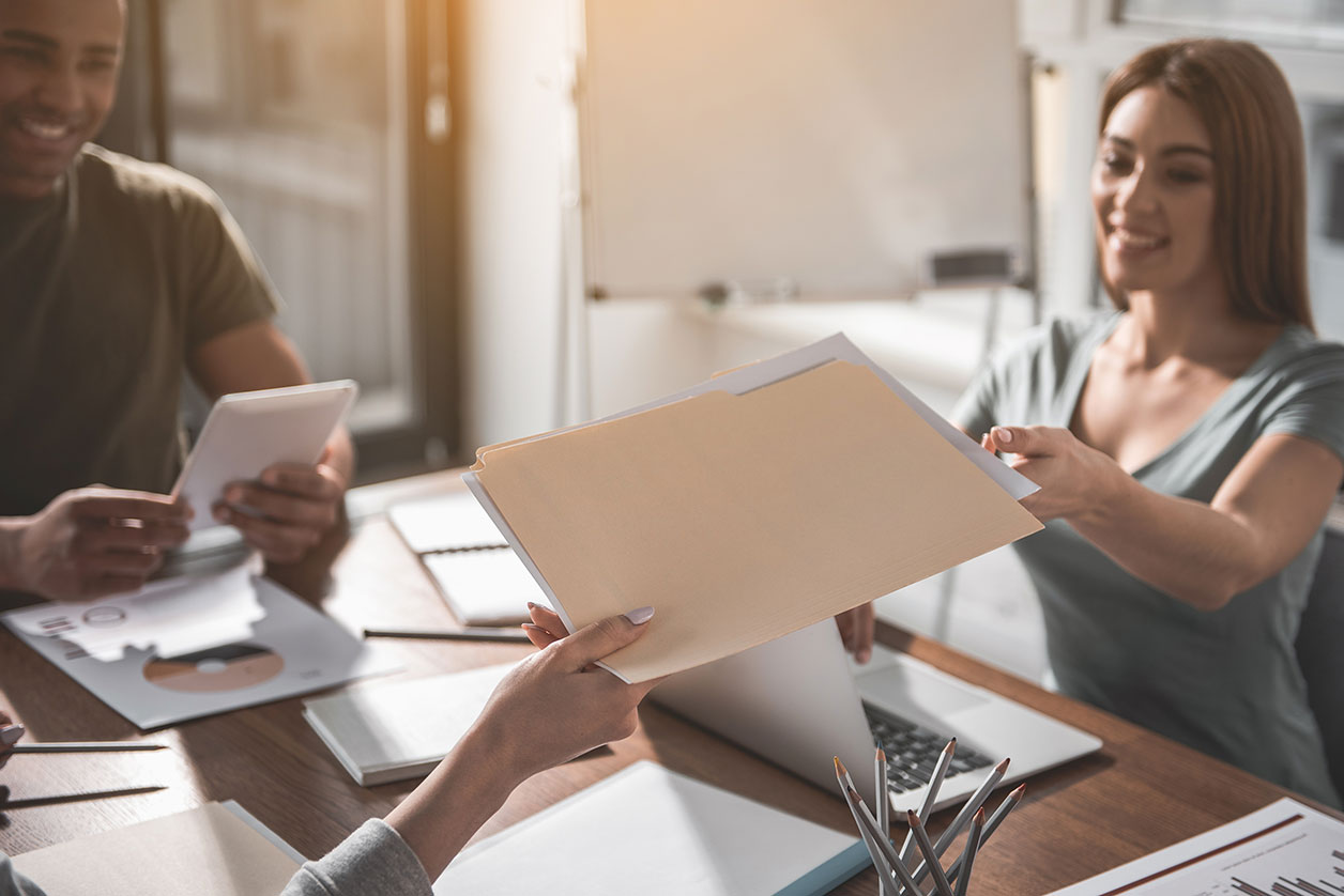What to Bring to an Initial Attorney Consultation